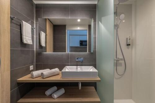 Lagrange Olympie Antibes